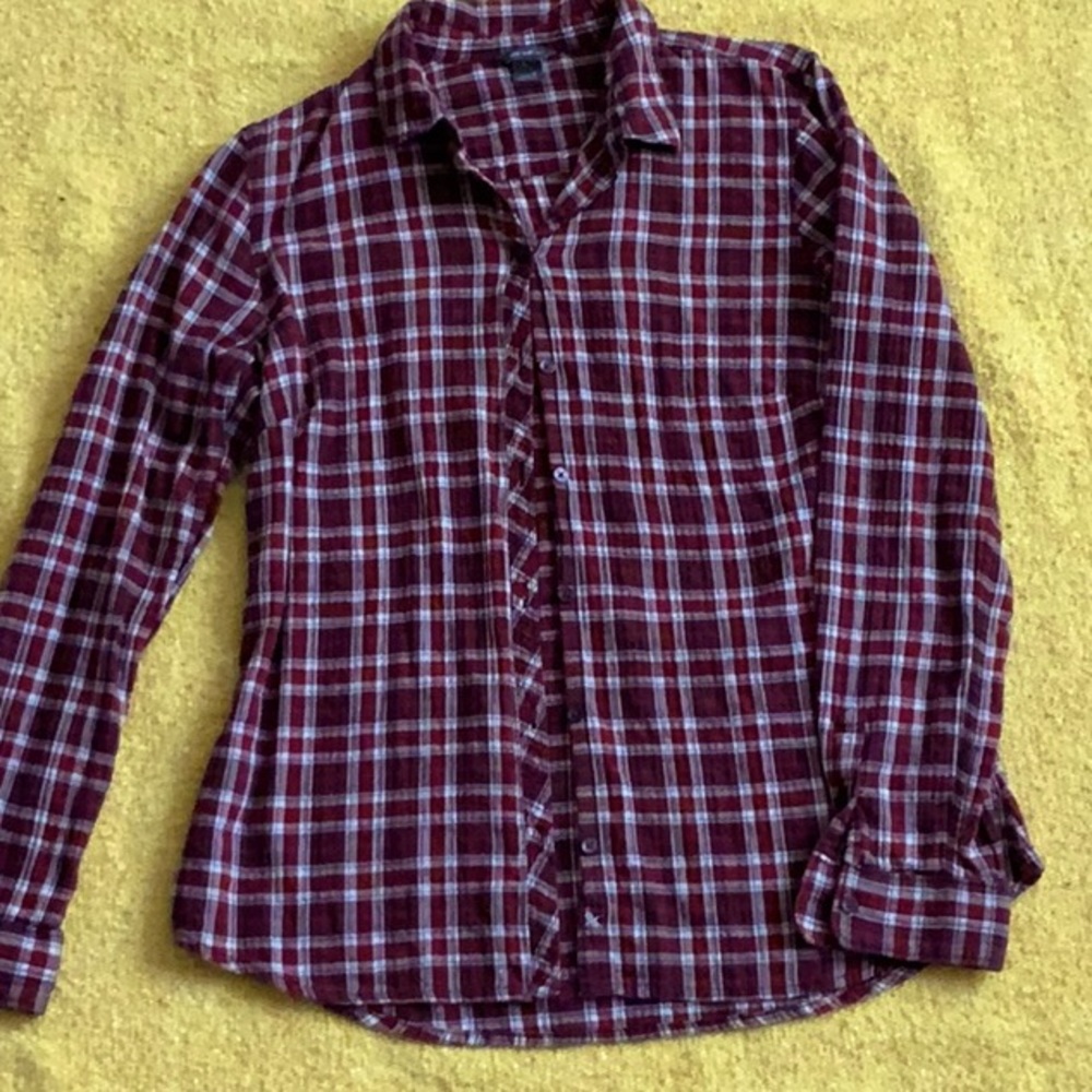 Eddie Bauer Plaid Shirt Ladies Small EUC Seersucker Button-up Long Sleev…